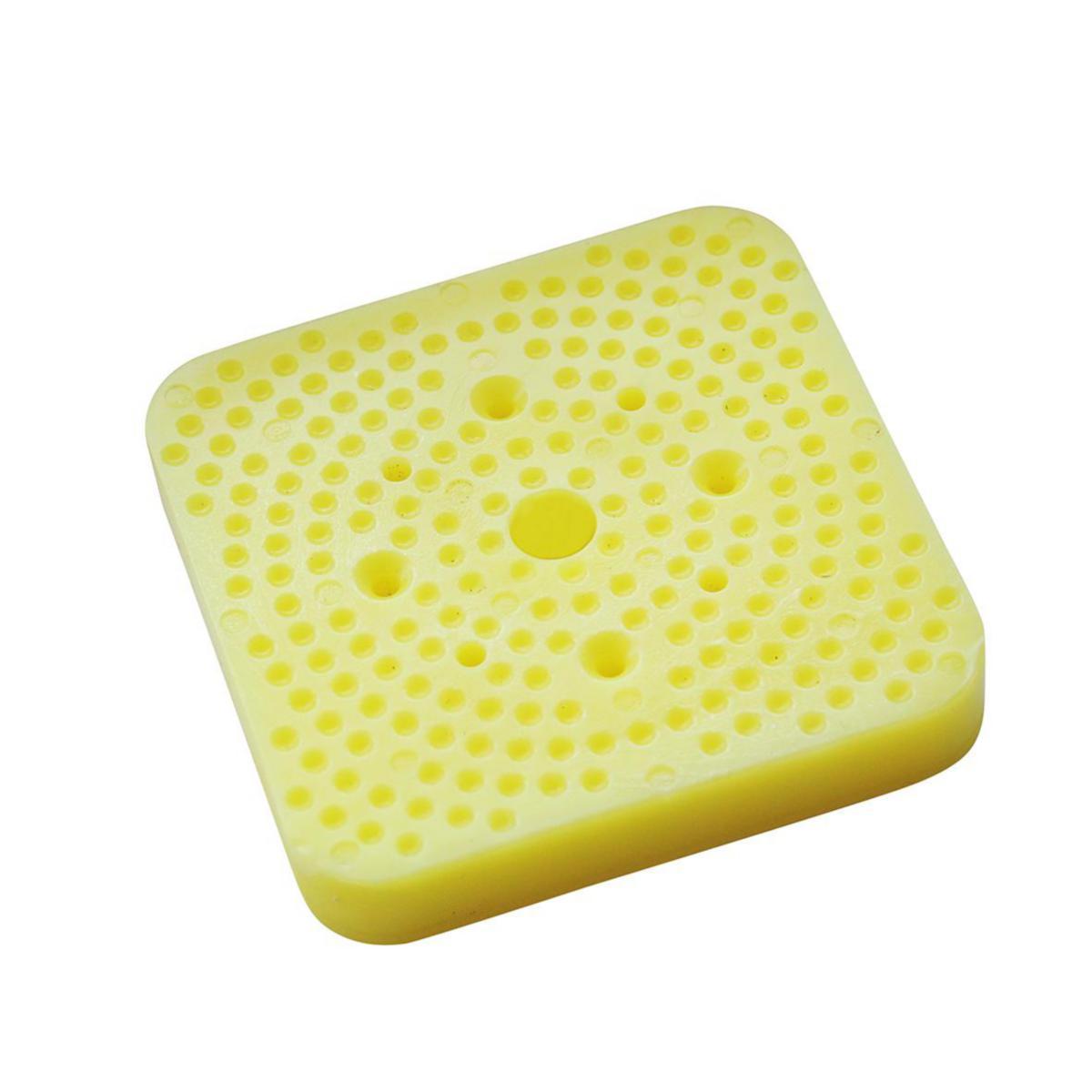 Pallbricka plast massiv - PALLBRICKA PLAST MASSIV 15MM 100X100X15 FRP=75