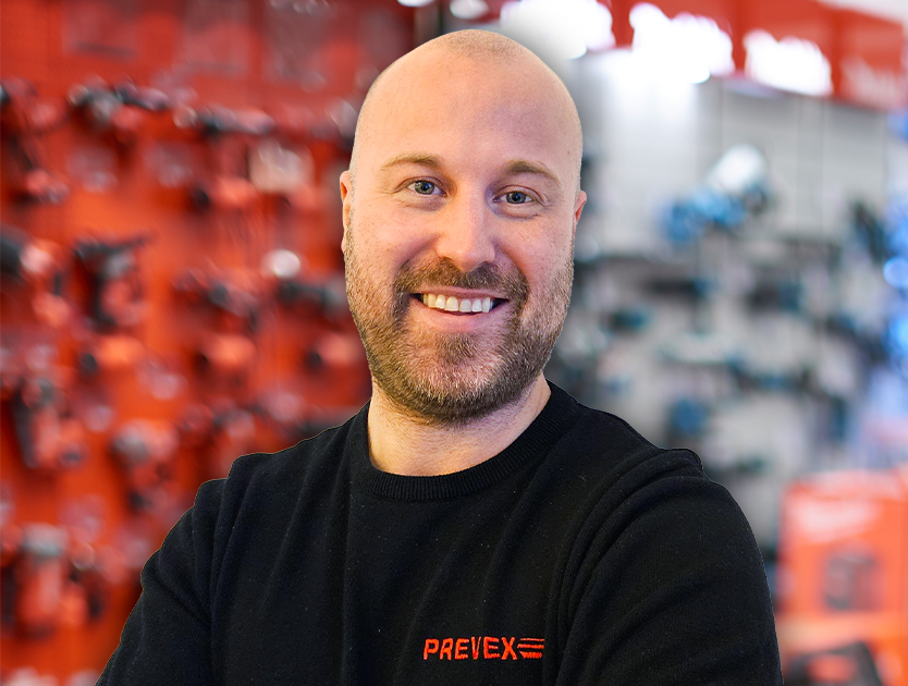 kontaktbild andreas engström