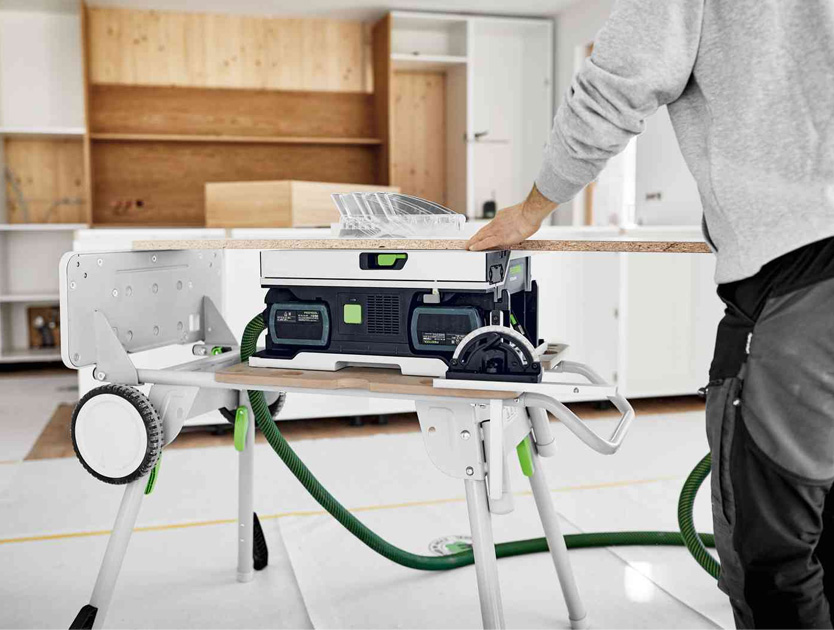 närbild på en bordsåg från festool